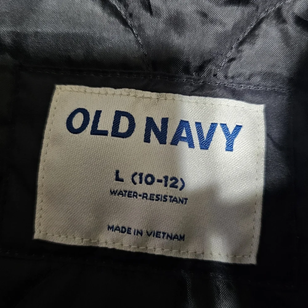 Old Navy Girls Large Quilted Floral Barn Jacket Black